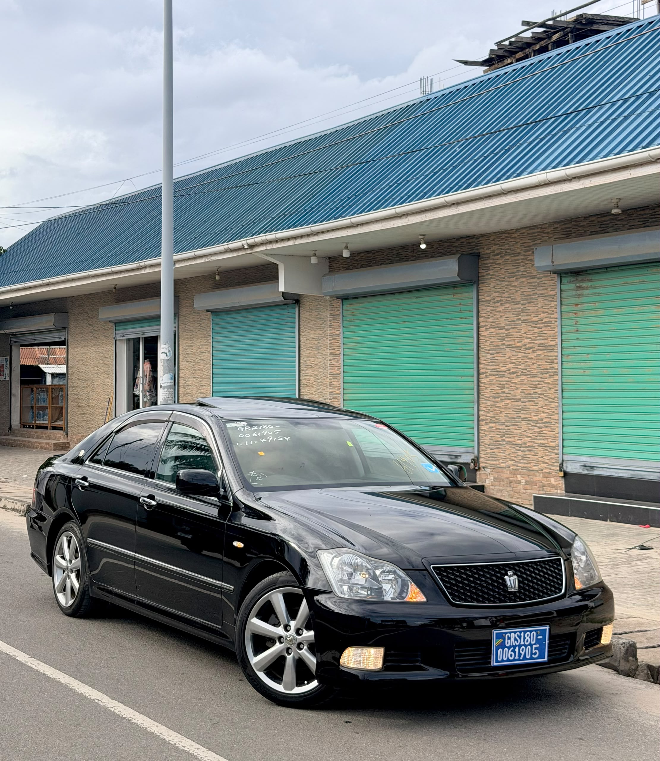 TOYOTA CROWN